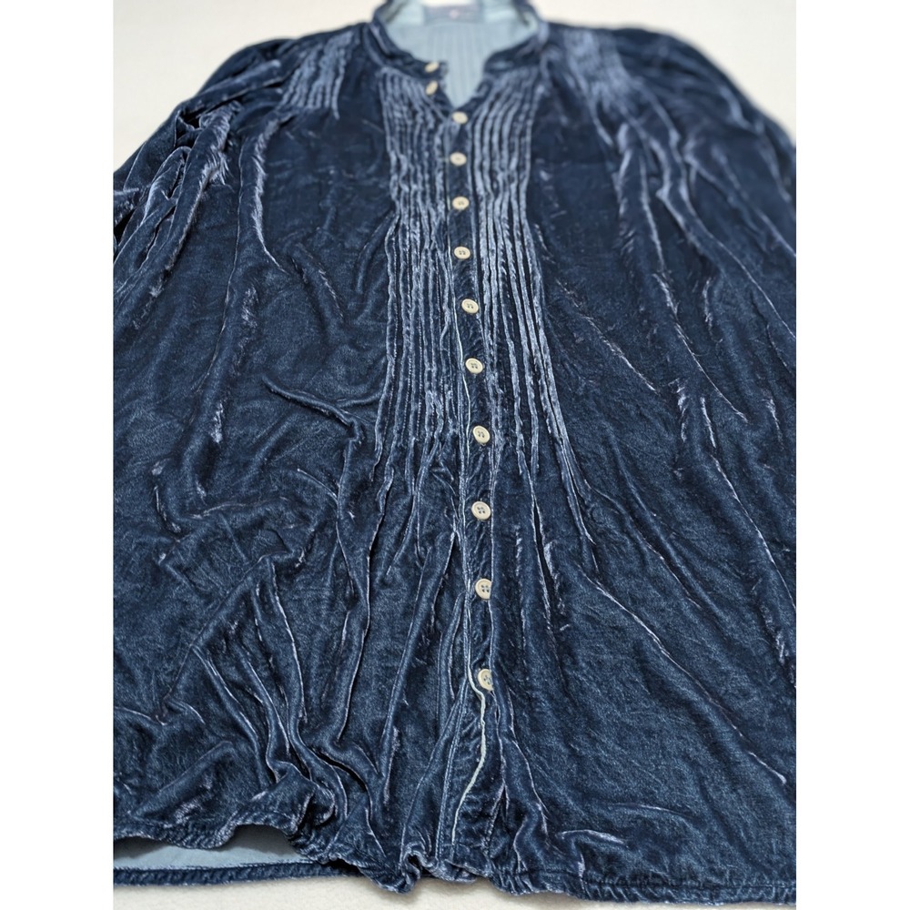 CP Shades Blue Crushed Velvet Button-Up Shirt S Silk Blend Tunic Lagenlook Artsy - Picture 3 of 12